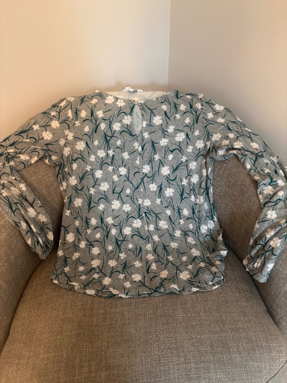 Botanical keyhole long sleeve M